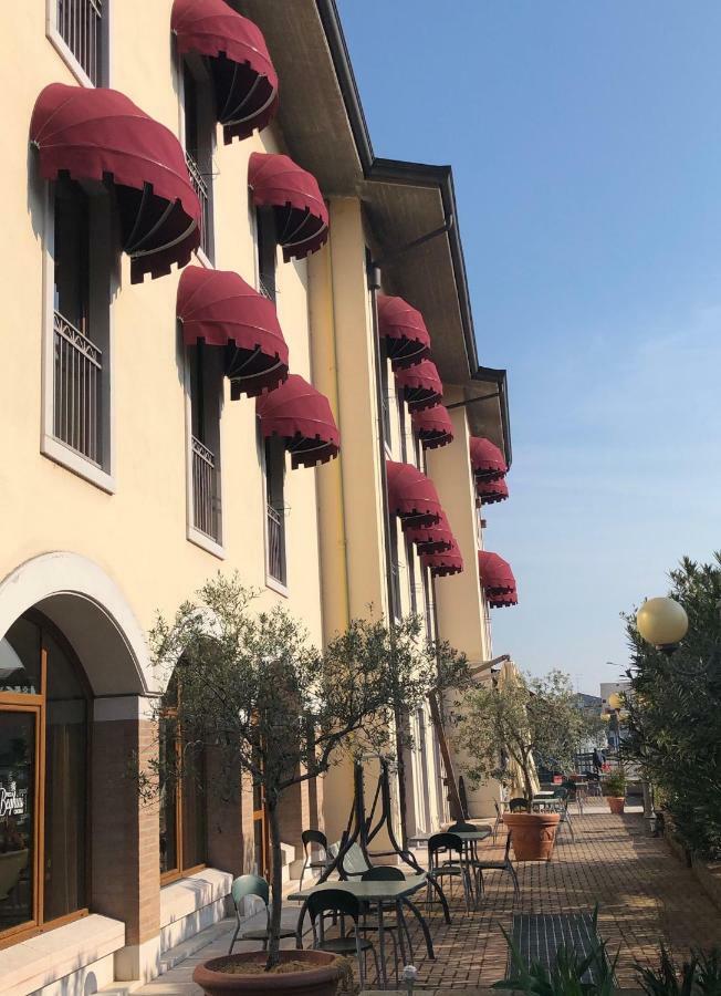 Scaligero Hotel Sommacampagna